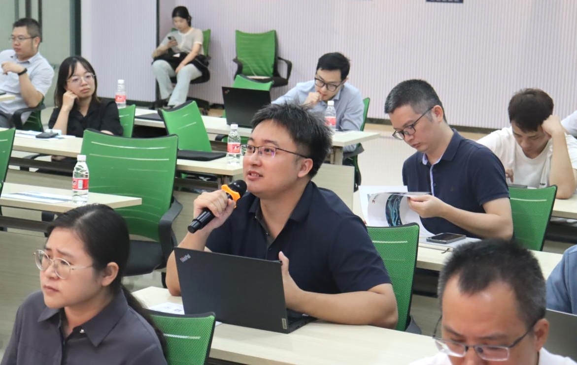 巅峰国际官网-钻营健全,你我一路成长